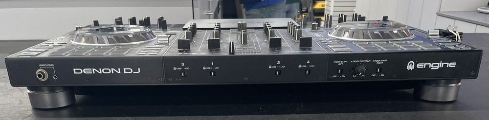 DENON DJ PRIME 4 WITH STANDALONE 4-DECK DJ CONTROLLER - BLACK (PD3047149)