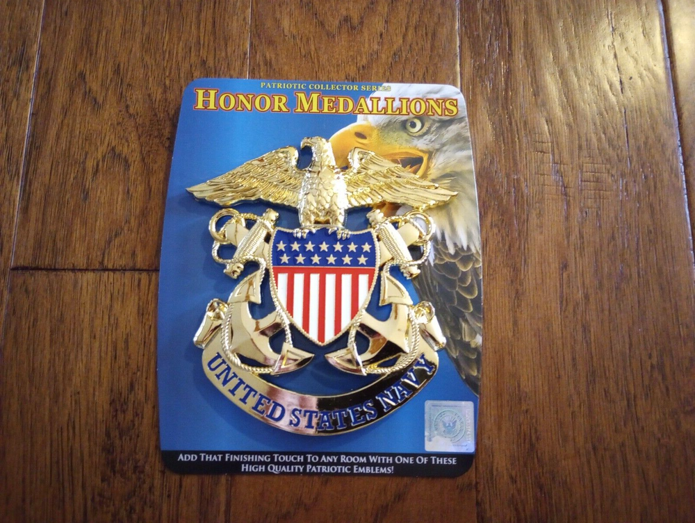 U.S NAVY WALL MEDALLION PLAQUE SHADOW BOX EAGLE SHIELD & ANCHORS INSIGNIA