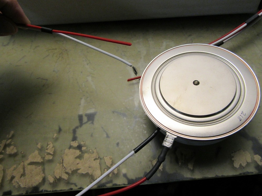 poseico at1003s02 phase control thyristor [2*Q-19]