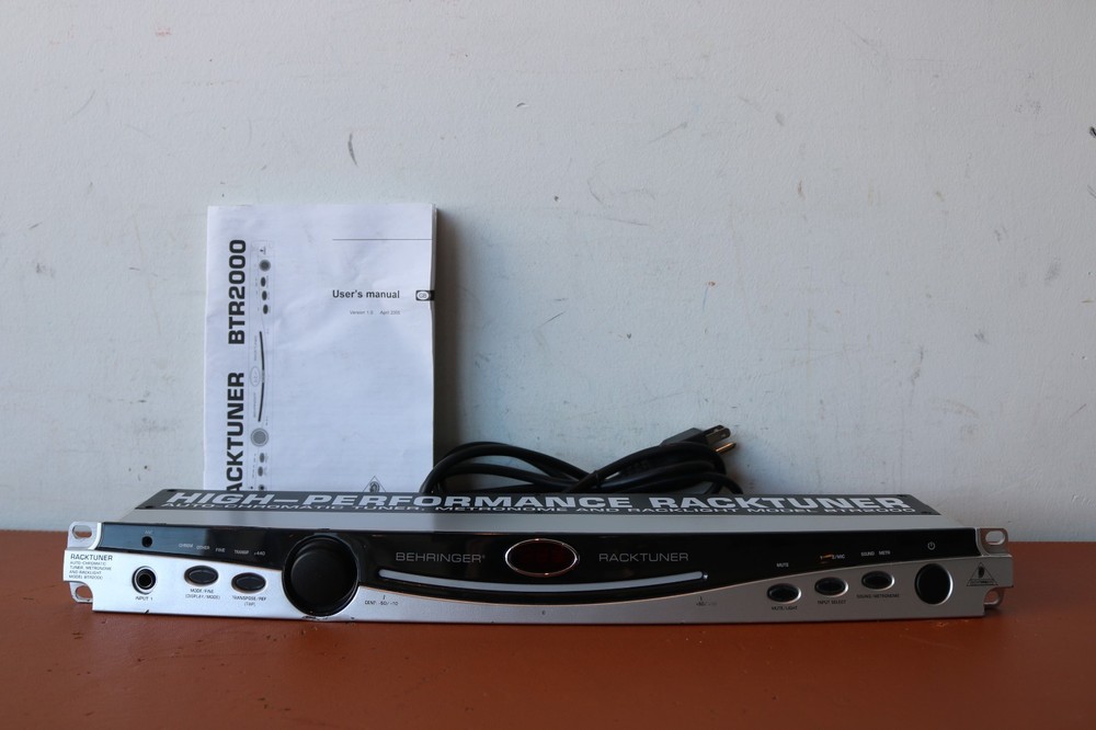 Behringer BTR2000 2-Channel High Performance Racktuner