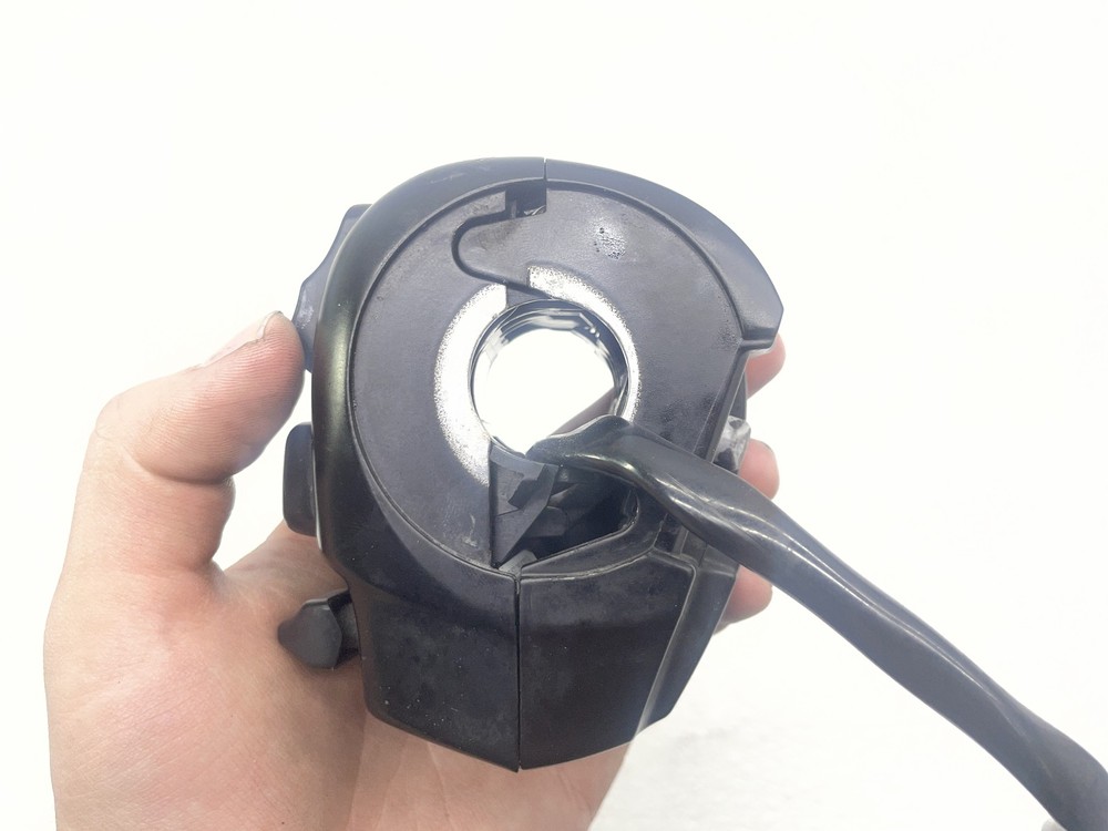 17-19 HARLEY-DAVIDSON ELECTRA GLIDE ULTRA CLASSIC FLHTCU LEFT CONTROL SWITCH