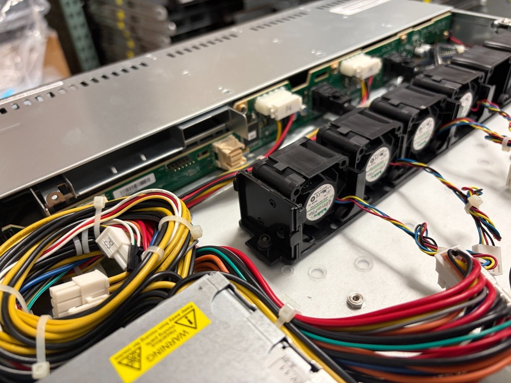 EMPTY - USED: CSE-113MFAC2-605CB Chassis