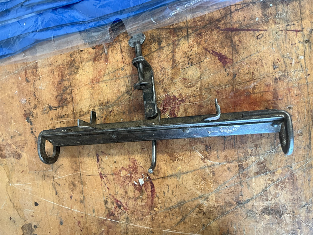 SAW VISE 10 inch