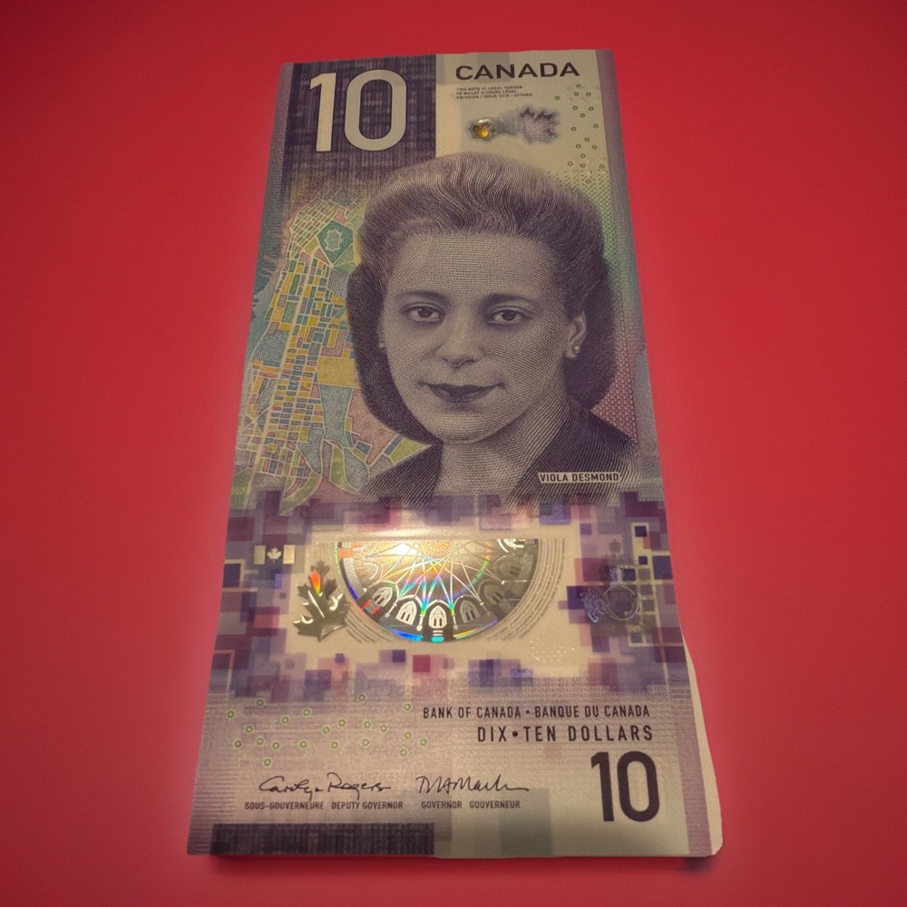 10 Canadian Dollars (CAD) – Circulated