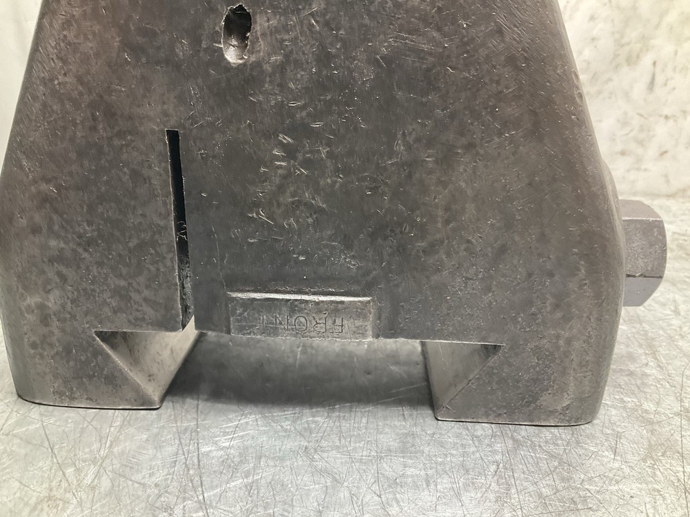 Cincinnati 1M Horizontal Milling Machine Overarm Support