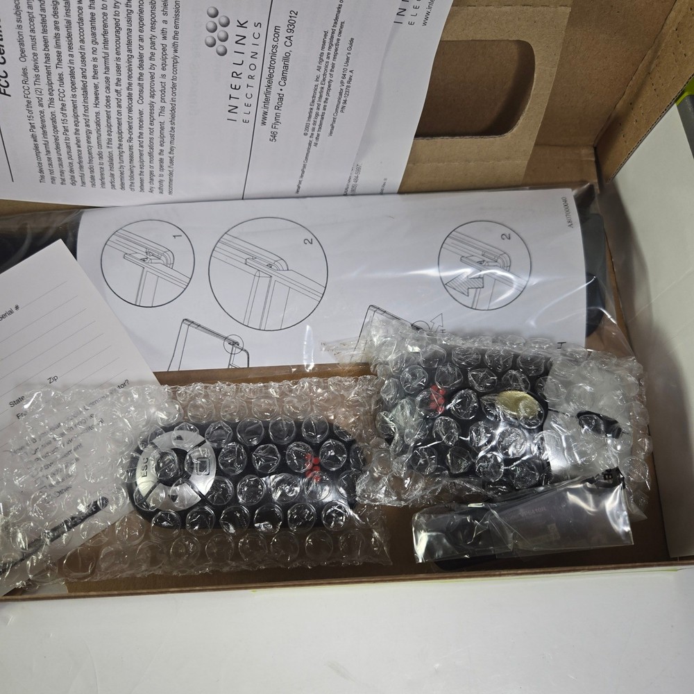 VersaPoint Communicator Wireless Keyboard Mouse and Presentation Remote Set