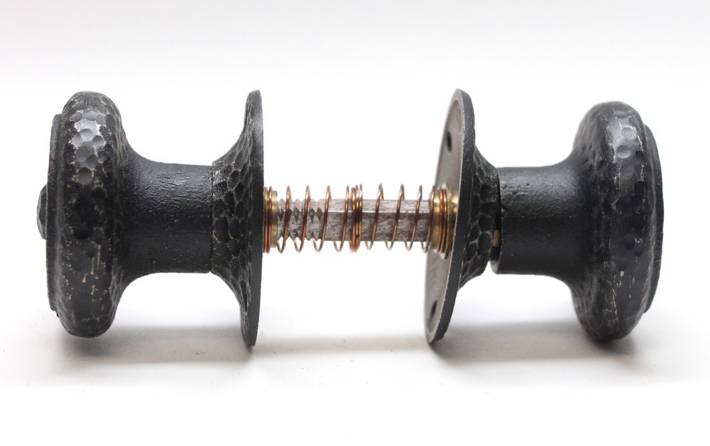 Bronze Hammered Arts & Crafts Knob Set