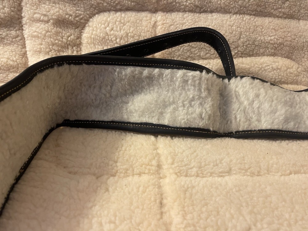 Australian Saddle 31” Girth