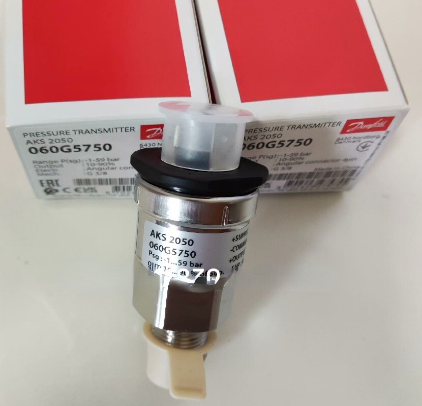 1pc New  Danfoss AKS2050  060G5750 Sensor