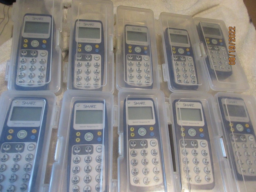 SMART Technologies 10 Smart Response PE Remotes Each w/ Individual Plastic Case