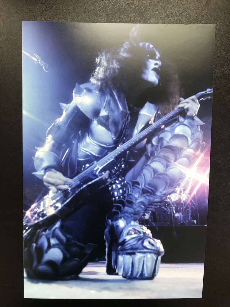 KISS 1976 1977 GENE SIMMONS Demon Rare Photo Poster Print Shot Only 1  Destroyer