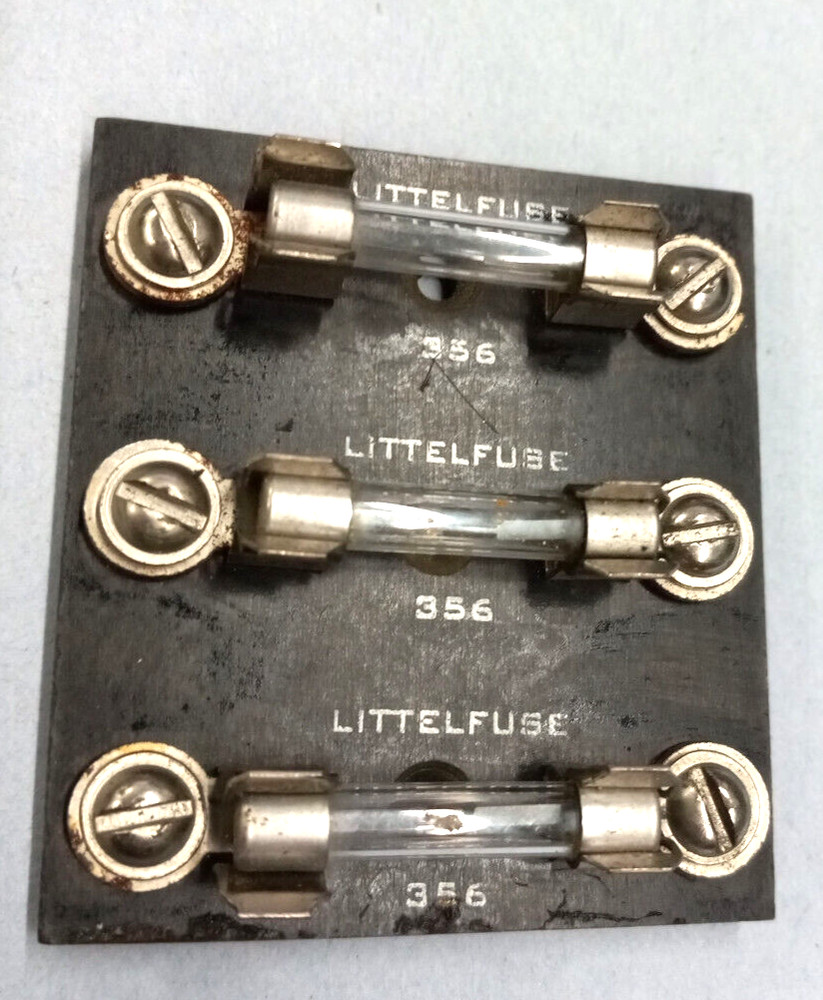 SERVICEABLE CESSNA Part # 356003 - MOUNT-FUSELAGE