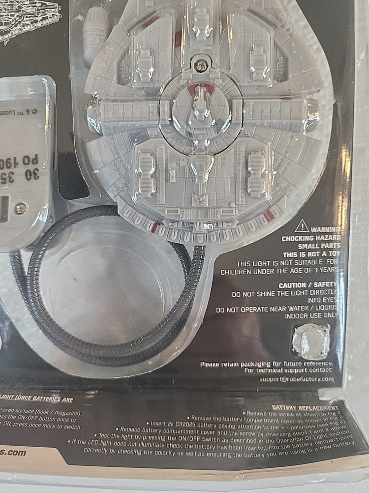 Star Wars Millennium Falcon Book Reading Light P24