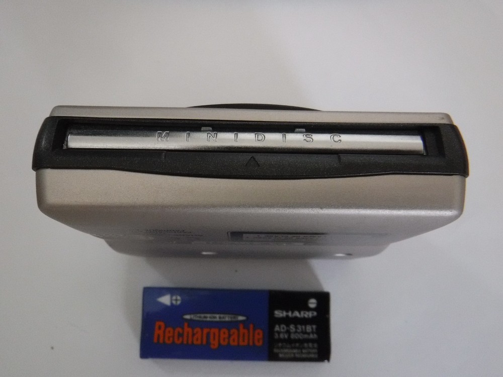 Sharp MD-MS702 Portable Minidisc Player Recorder Untested No Charger AS IS
