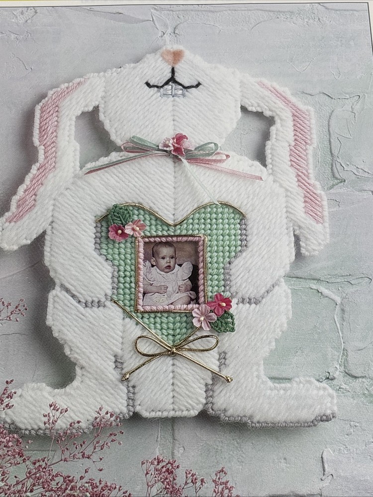 Bunny Photo Frame Annie's Attic Plastic Canvas Pattern Page