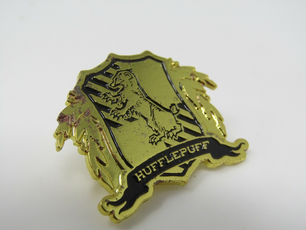 Hufflepuff Crest Pin Gold Tone 2016