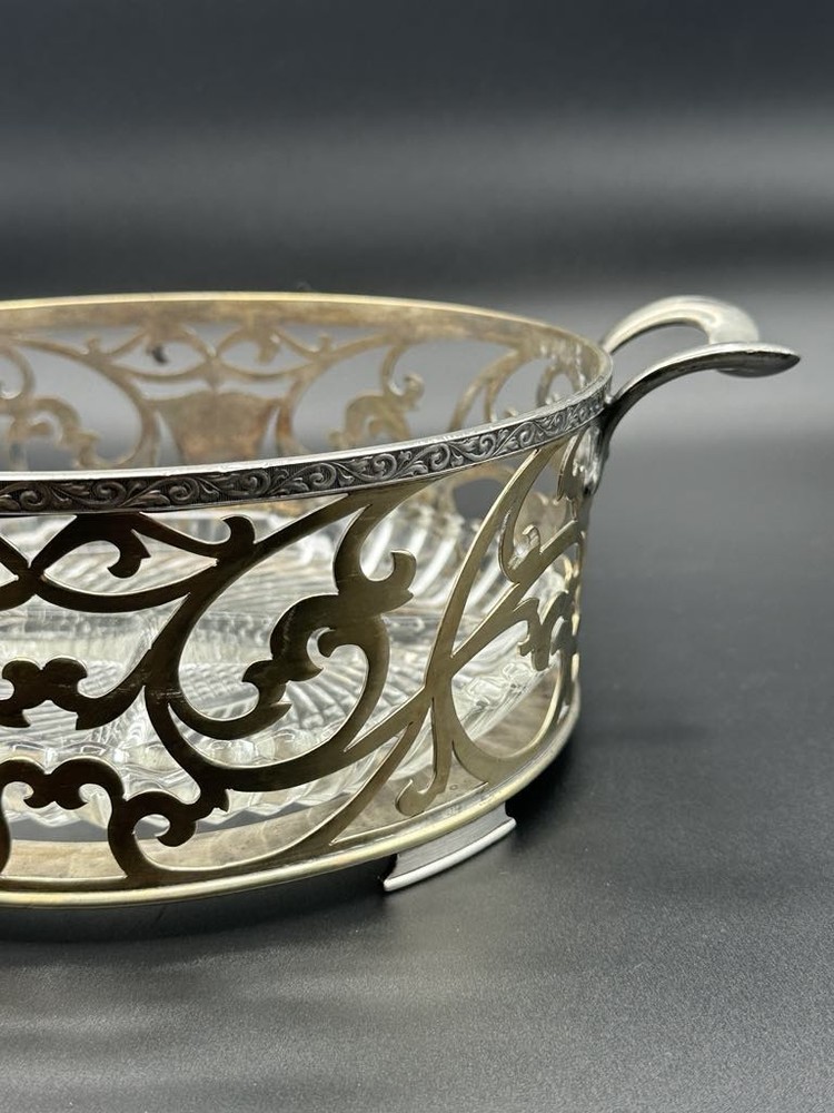 VTG Silverplate Openwork Serving Dish w/ Handles & Glass Insert Monogram MBC EP