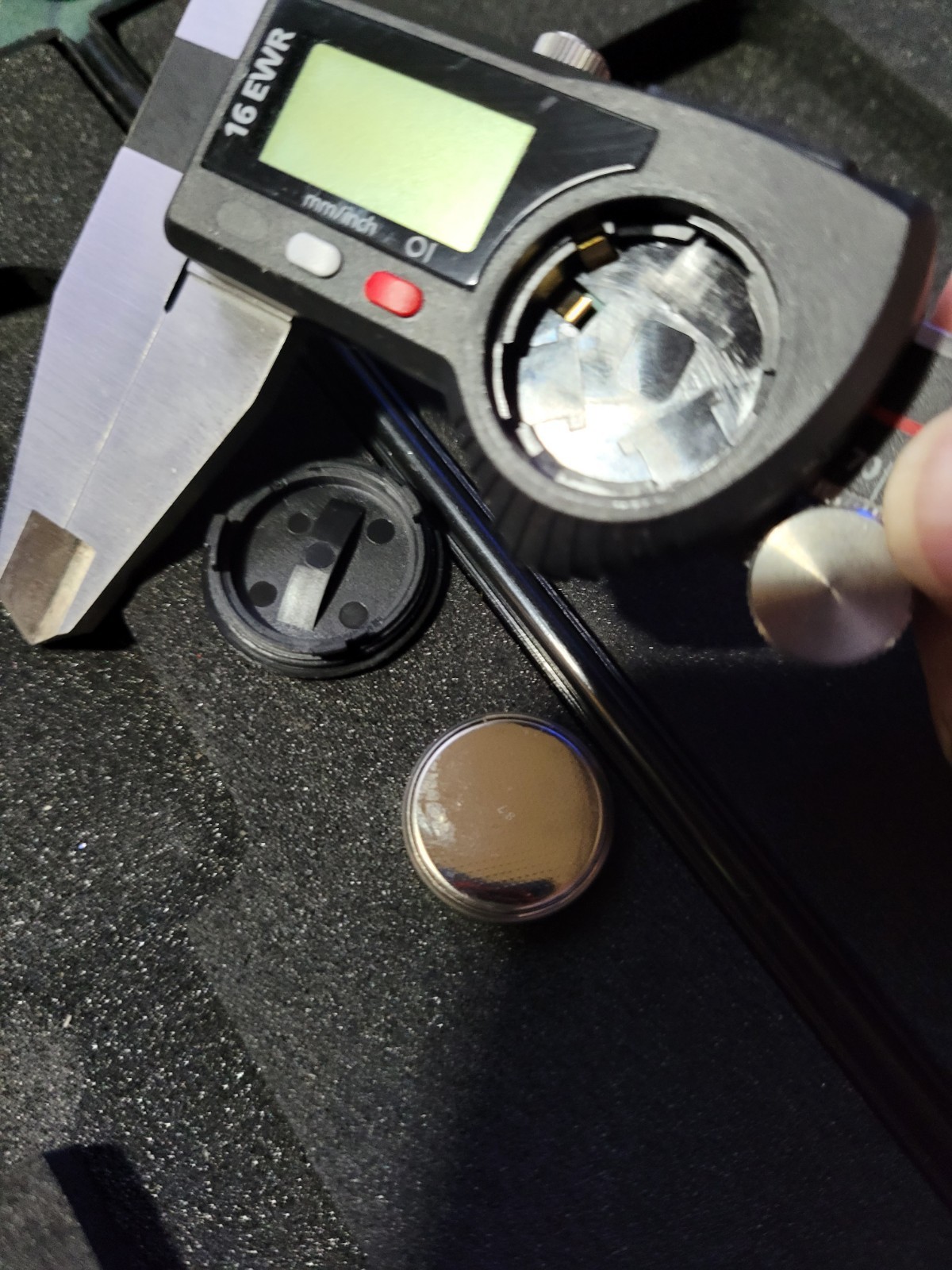 Mahr 4103069 MarCal 16 EWR Electronic Caliper, 0-8"/200mm Range .0005"/0.01mm