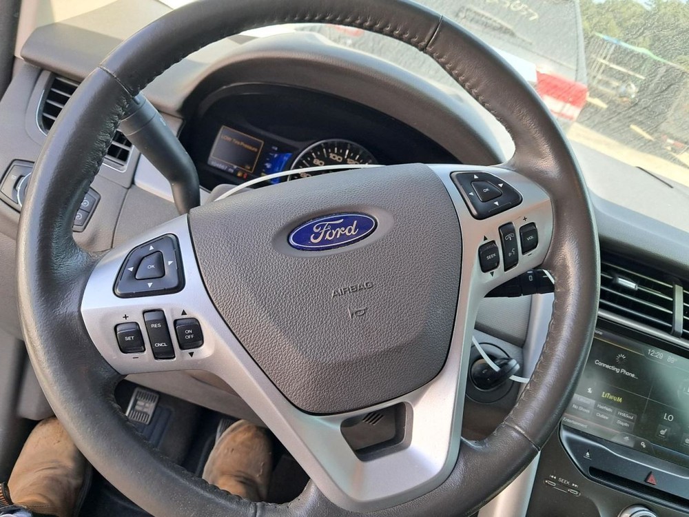 EDGE 2013 Glove Box 4799365