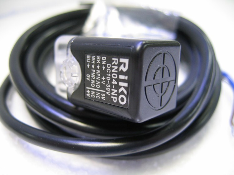 1pc RIKO Proximity switch RN04-NP proximity sensor Fast delivery