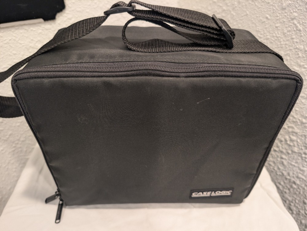 Case Logic Vintage 30 CD Holder Bag Carrying Case Storage w/ Adustable Strap