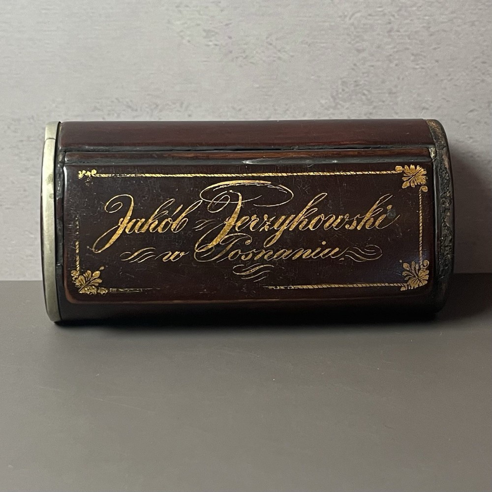 Mid 19th Century Wooden Snuff Box