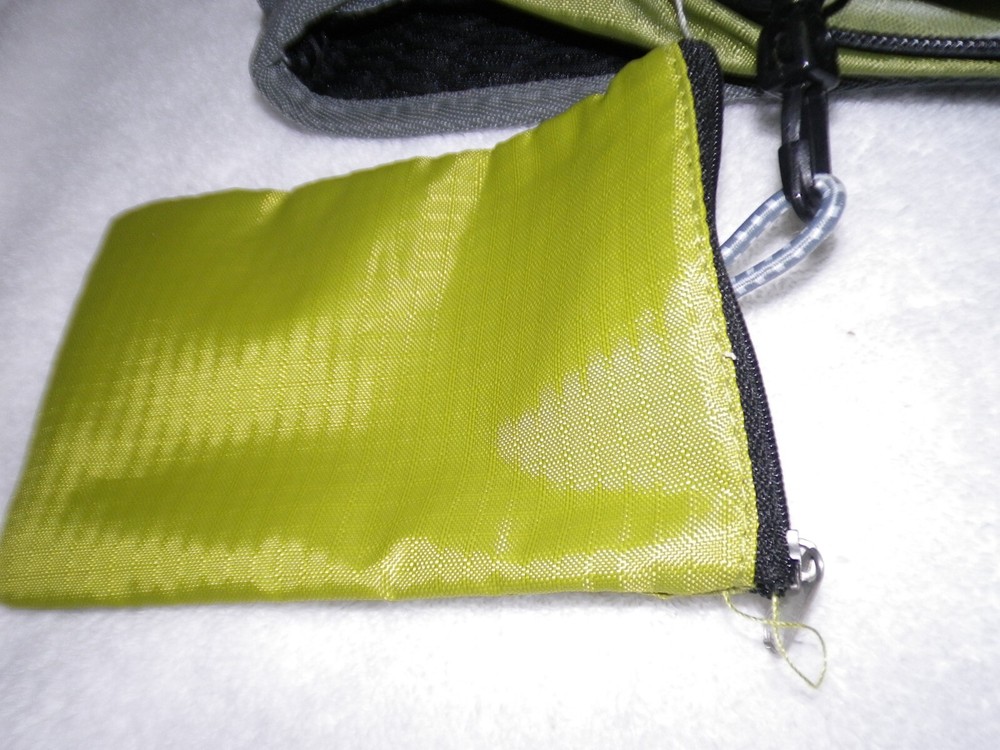 CRANE AUTHENTIC TWO TONE GREEN WALKING HIKING Backpack PADDED BACK 92070