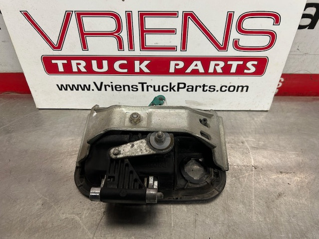 PETERBILT R56-6009 HANDLE-OUTSIDE RELEASE LH