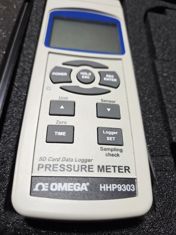 Omega Pressure Meter with Datalogging HHP9303