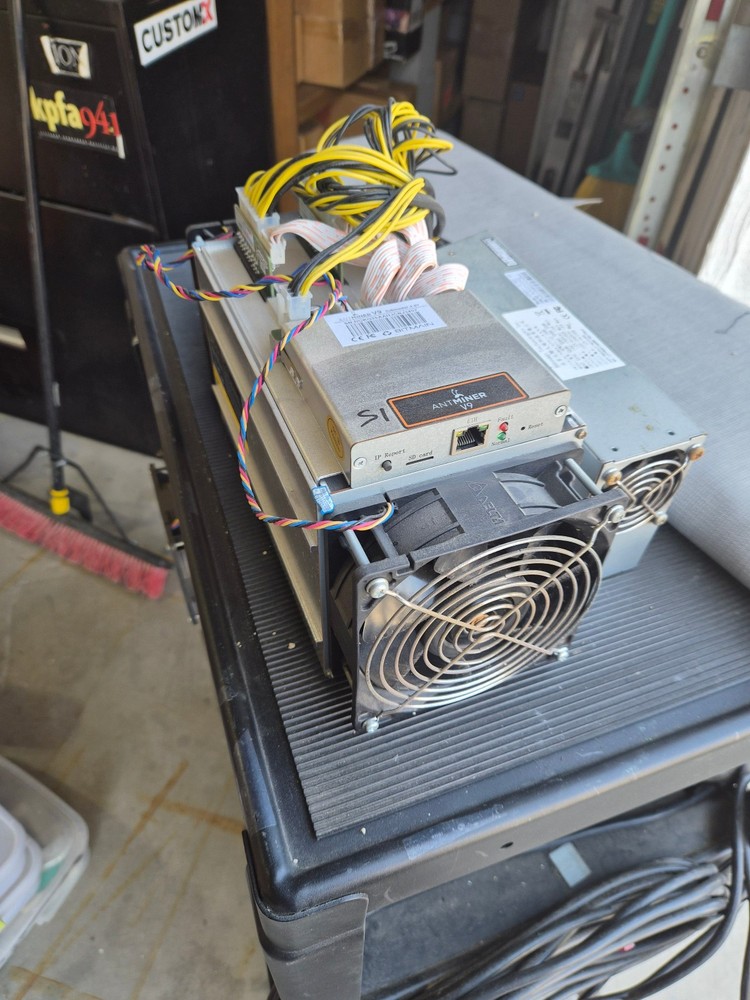 Bitmain AntMiner V9 Miner Without Power Supply