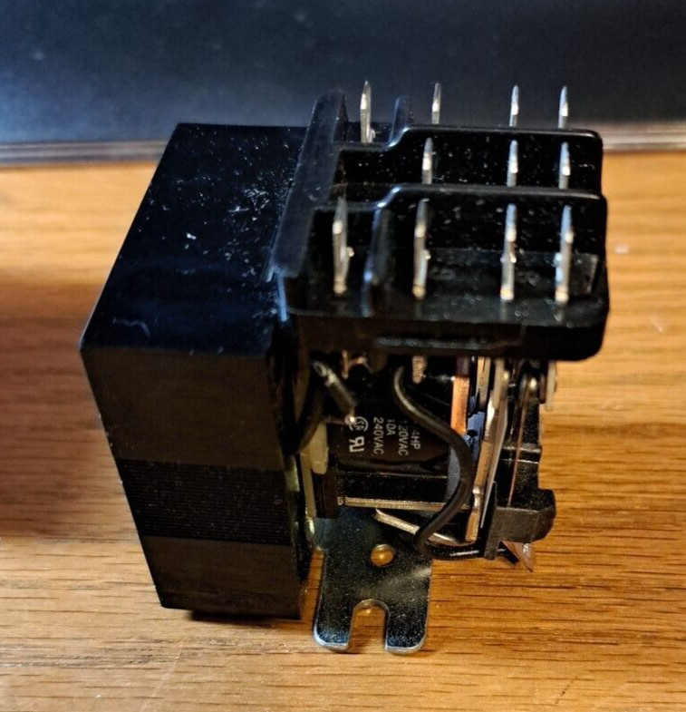 Syracuse Electronics X1327003613 0596-G Relay