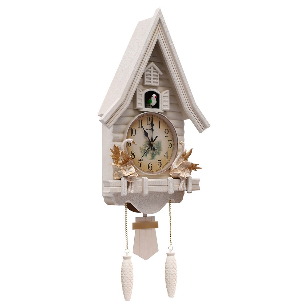 Battery Powered Modern Creative Wall Clock Indoor Clock for Living Room