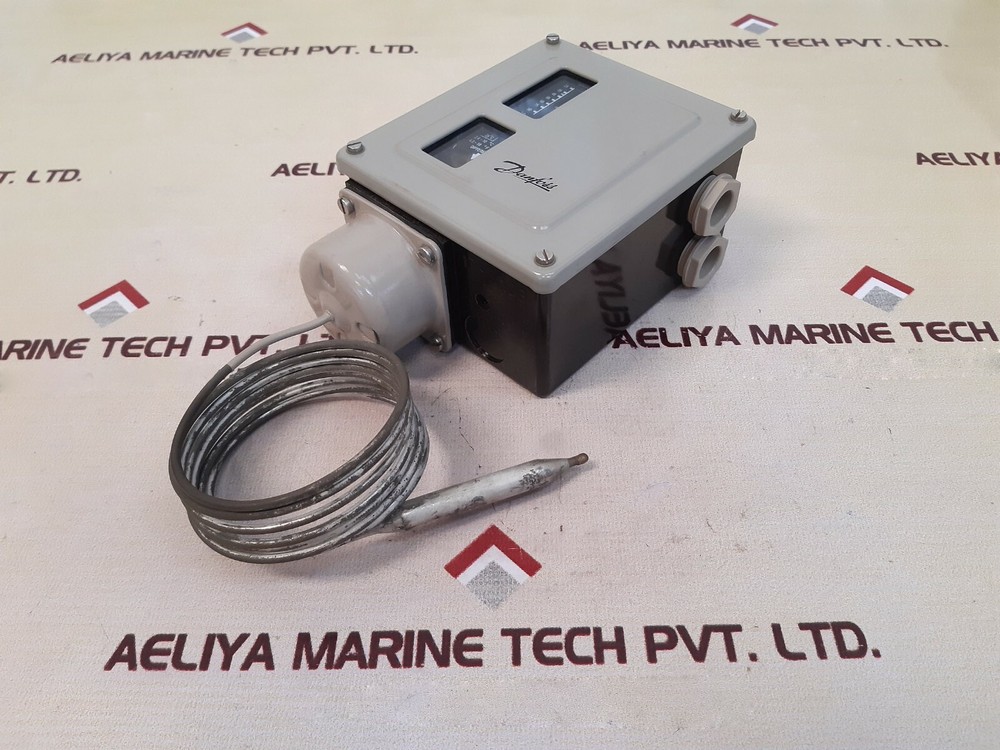 Danfoss 17-5003 temperature controller