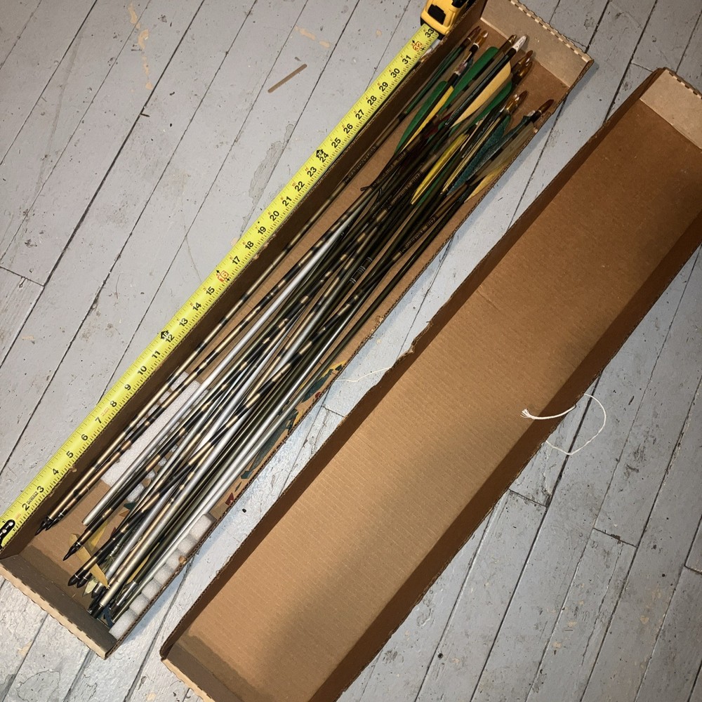 20 Vintage Easton Arrows 31”?