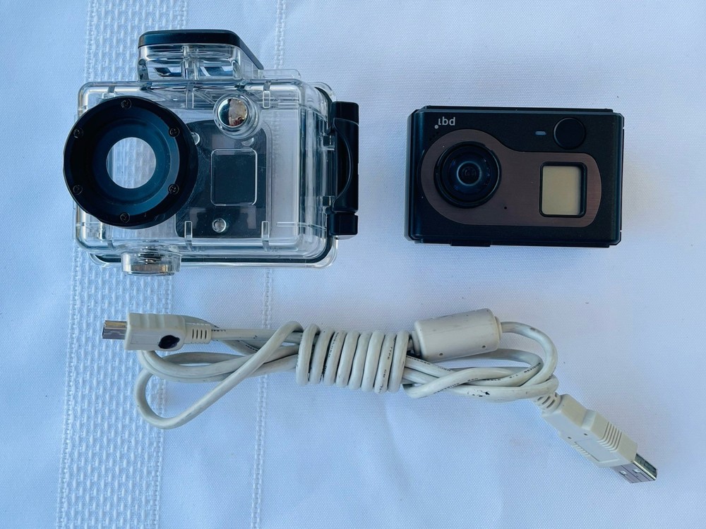 PQI DIGITAL CAMERA AIR CAM WATERPROOF WIRELESS