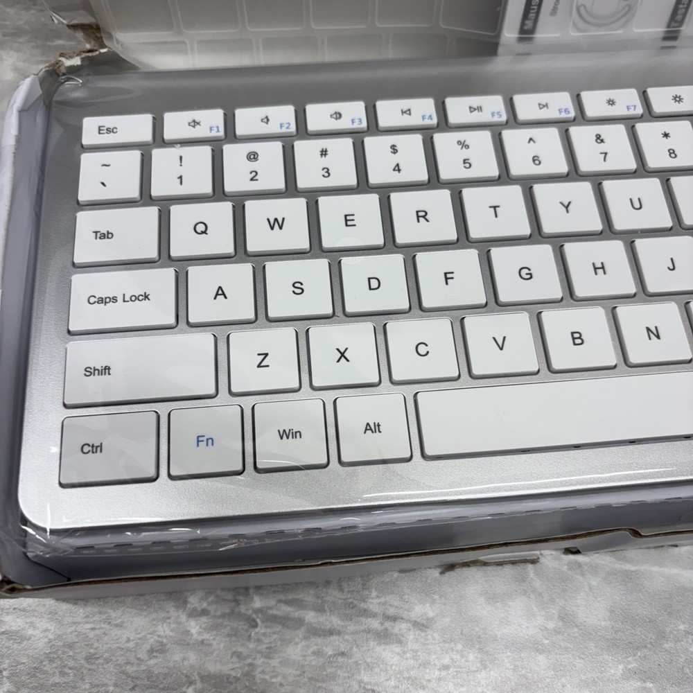 Wireless Keyboard and Mouse Combo - Full Size Slim Thin Wireless Keyboard Mouse