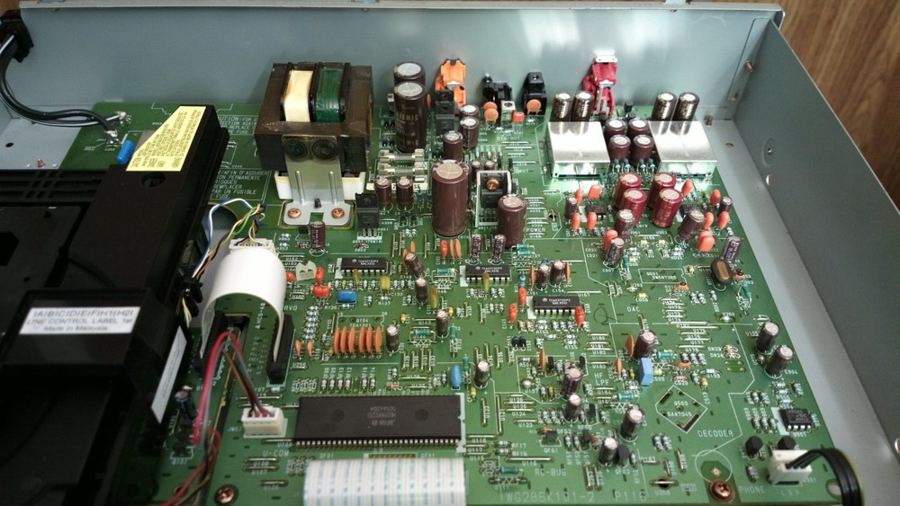 Marantz CD-63U CD Player PRO SERVICED with new laser.