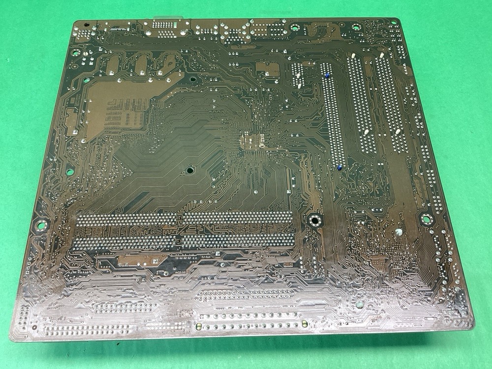 ASUS P5QL-CM Desktop Motherboard + Intel Core 2 Quad CPU + RAM - UNTESTED
