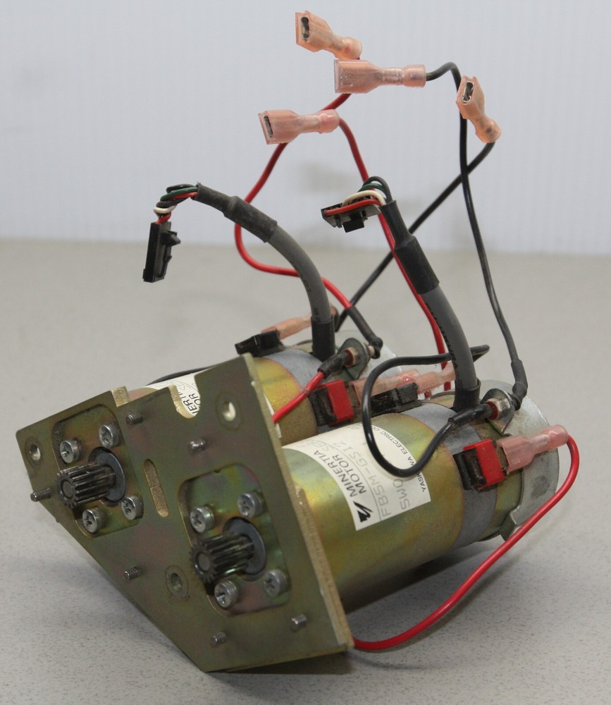 GERBER HS15 Plotter - Z Axis & Rotate Tangential Servo Motors Encoder Lot FB5M