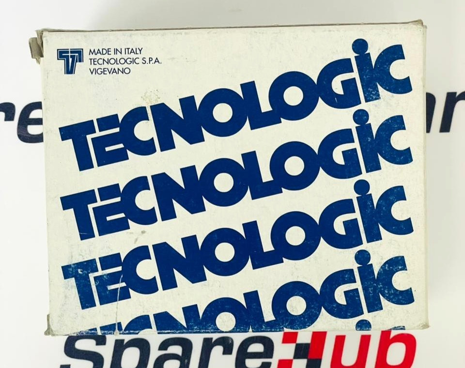 TECNOLOGIC THP94 TRR---M-H- Temperature Controller THP94