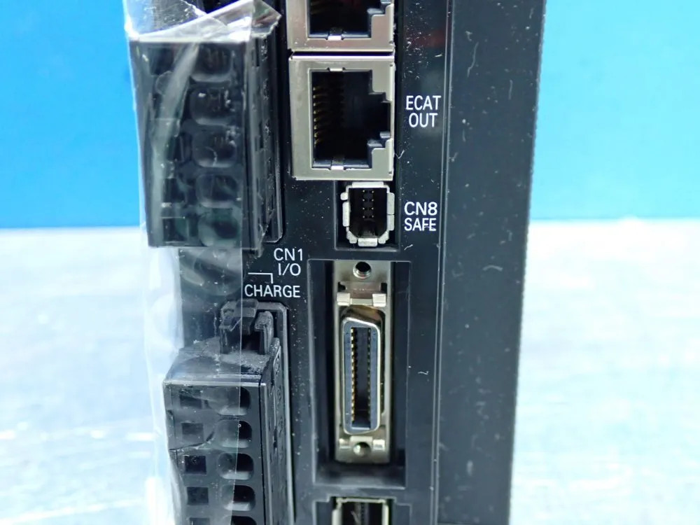 OMRON R88D-KN04H-ECT G5-SERIES MOTION CONTROL FUNCTION SERVO DRIVE 12250980