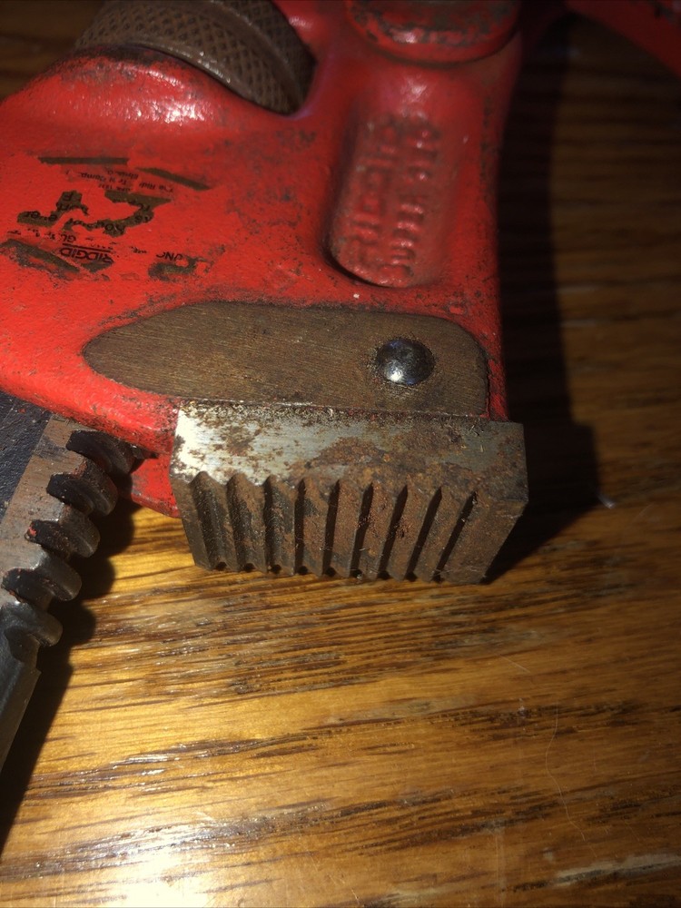 Ridged Compound Leverage Pipe Wrench