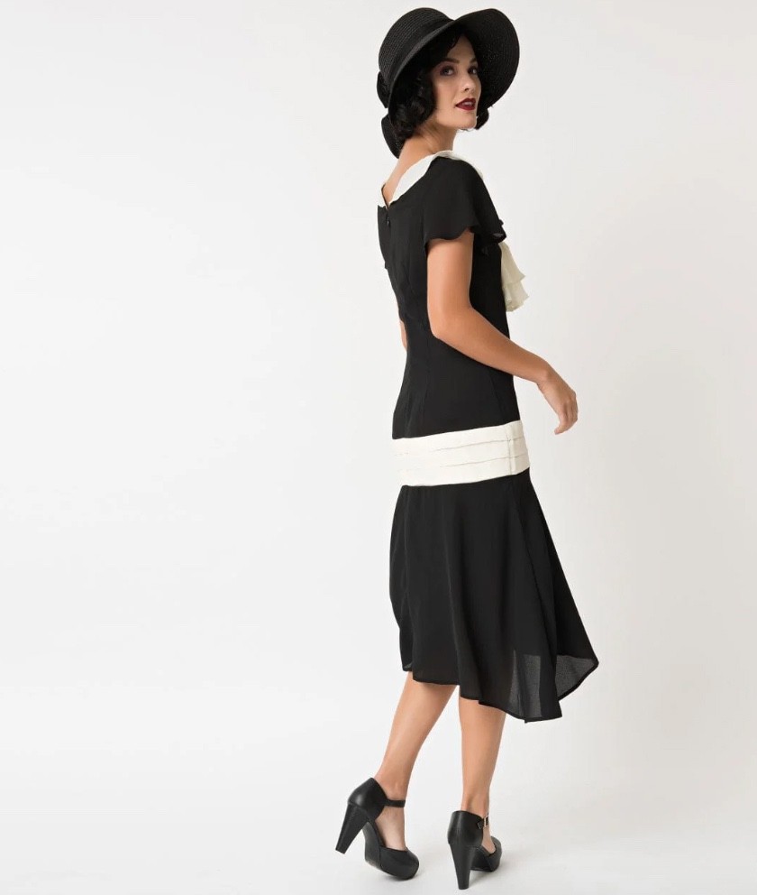UNIQUE VINTAGE 1920s BLACK & CREAM WILSHIRE FLAPPER DAY DRESS - NEW