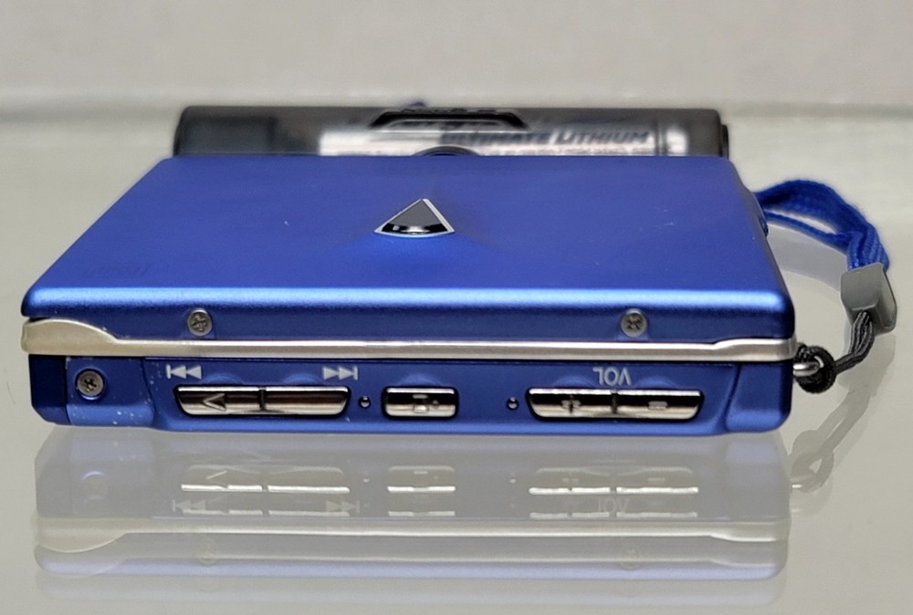 Sharp MD-ST55 Portable MD Player Playback minidisc Walkman