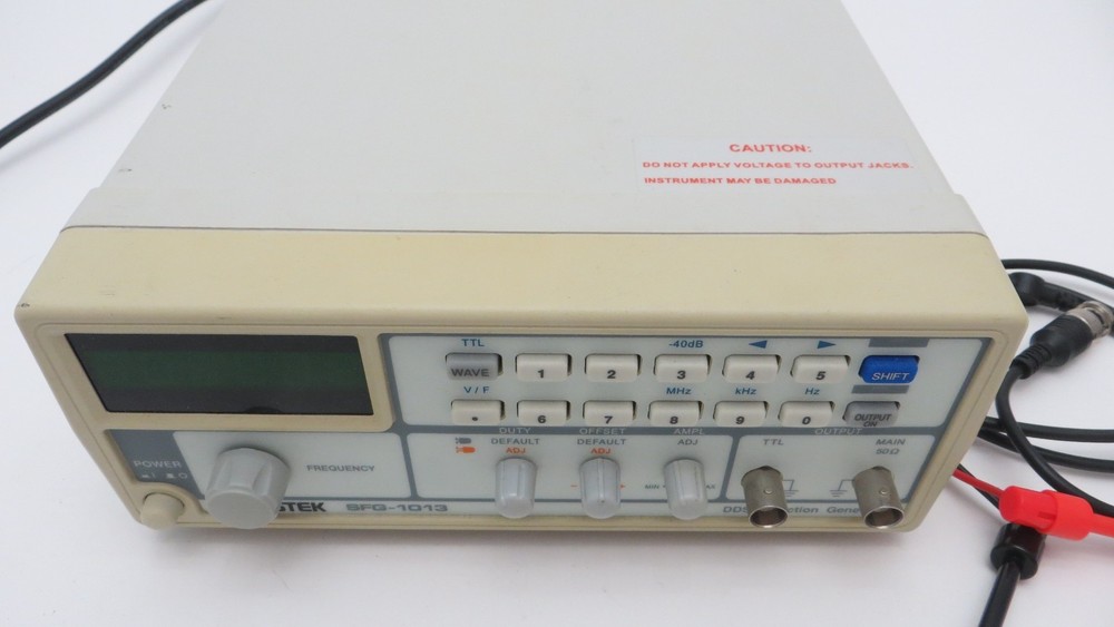 Instek SFG-1013 DDS Function Generator with Voltage Display, 3 MHz