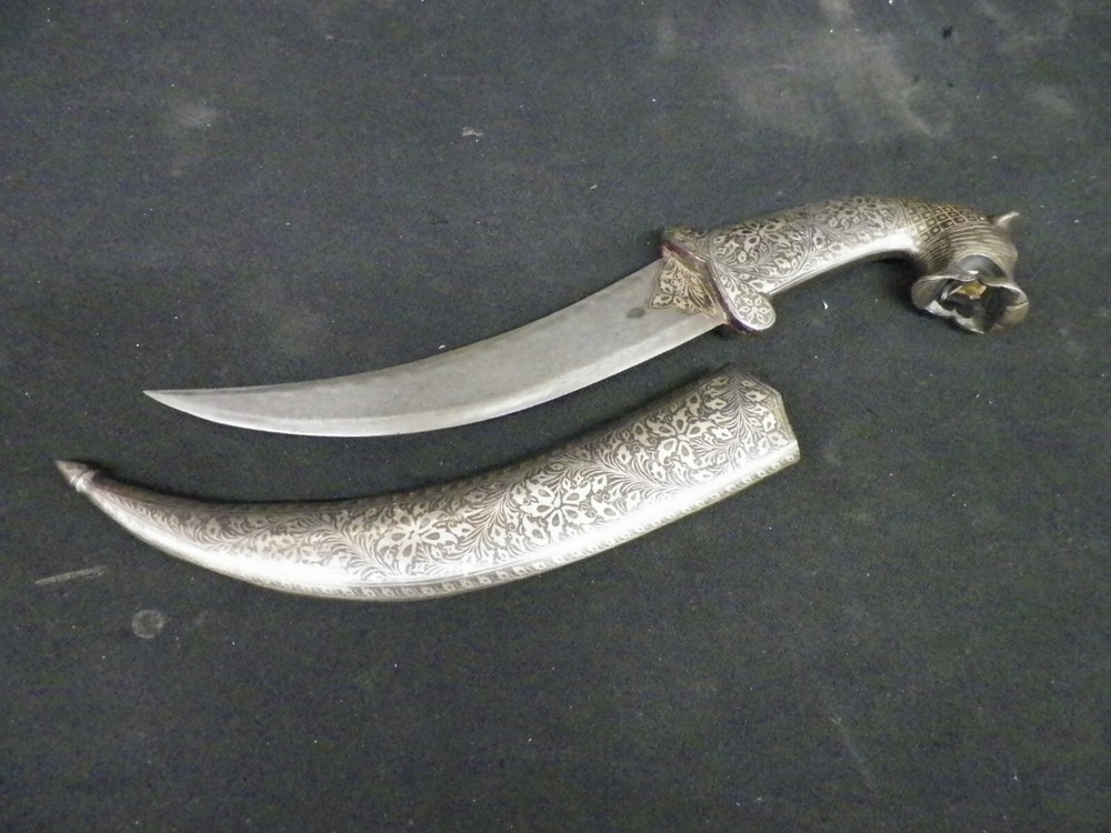 Vintage Damascus Panther Dagger