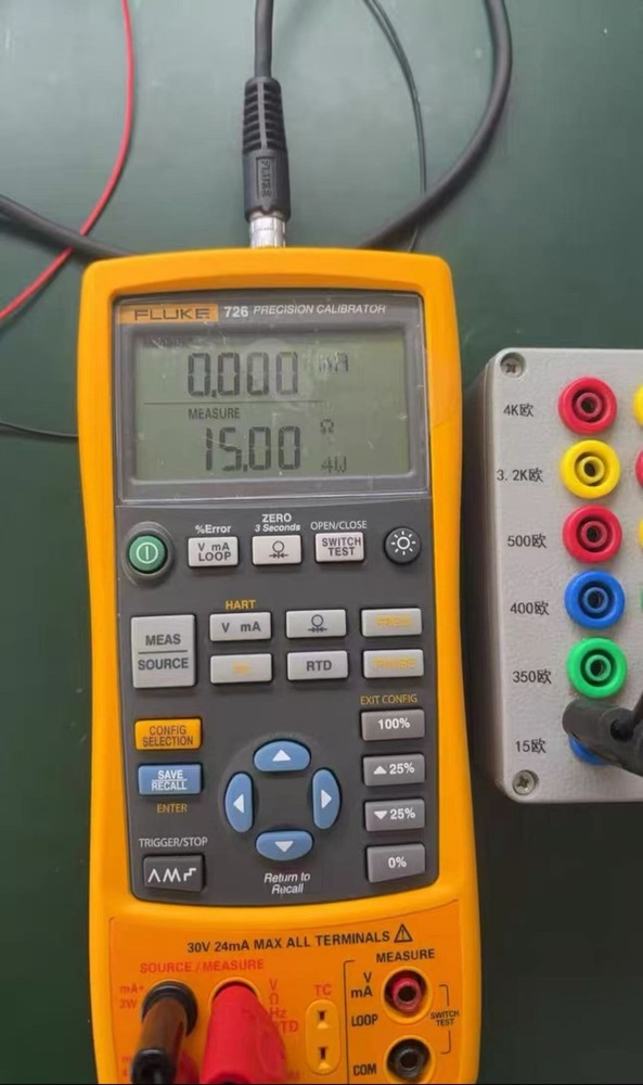 Fluke 726 Precision Multifunction Process Calibrator