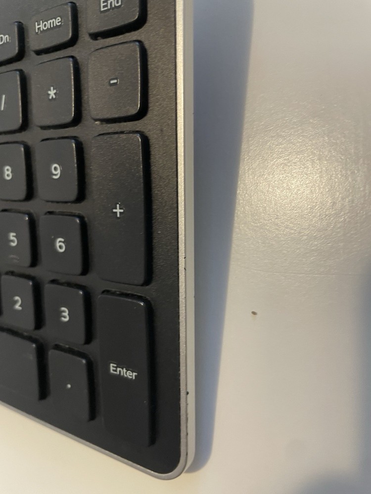 Dell Slim Wireless Plug & Play Keyboard & Mouse Bundle Black WM514P