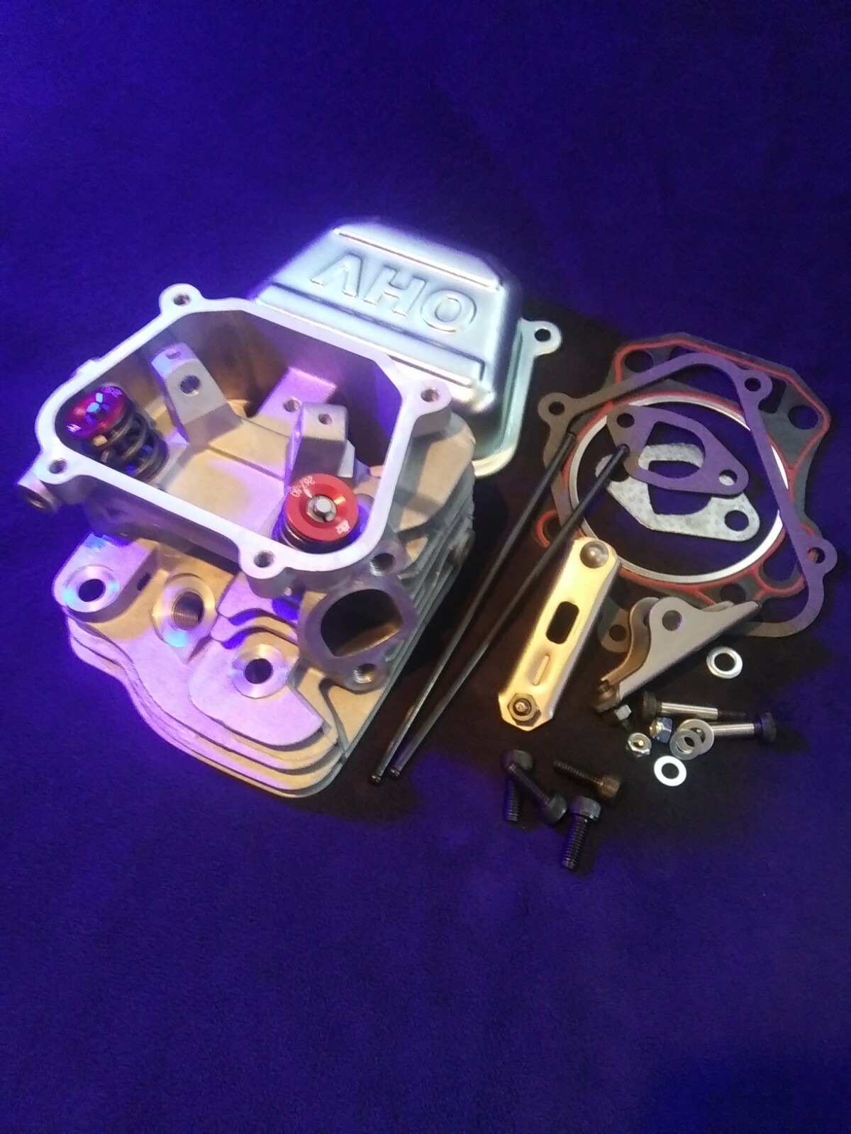 BULLET OUTLAW 212cc HEMI PREDATOR GHOST HEAD RACING- 29mm -25mm valves