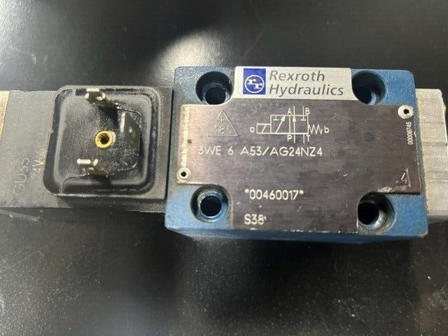 Rexroth 3WE6A53/AG24NZ4 Pilot Valve (#652)